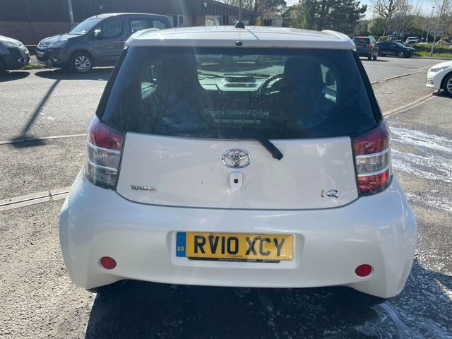 Toyota IQ 1.0 Vvt-i Hatchback Euro 4 68 B RV10XCY White #5