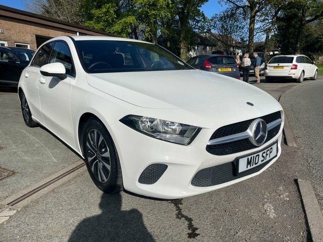 Mercedes-Benz A Class 1.3 A180 Se Hatchback Euro 6 S M10SFP White #2