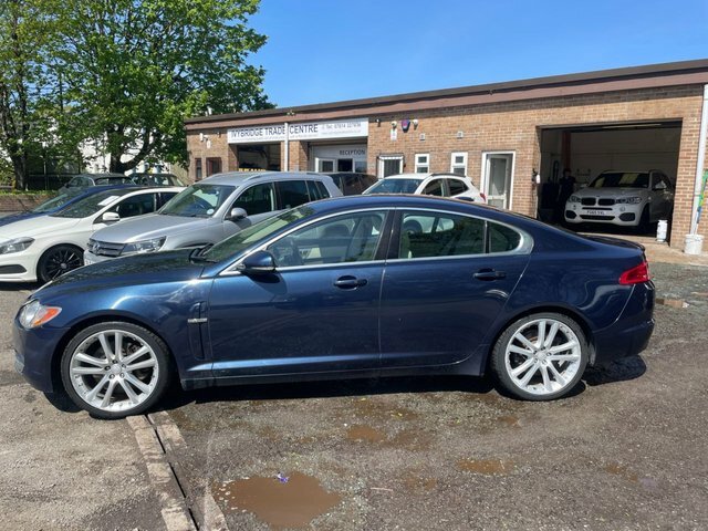 Jaguar XF 3.0D S V6 Premium Luxury Saloon Eu JP02REC Blue #3