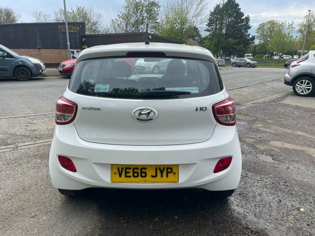 Hyundai I10 1.0 Se Hatchback Euro 5 66 Ps VE66JYP White #5