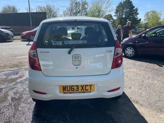 Hyundai I10 1.2 Classic Hatchback Euro 5 85 WU63XCT White #5