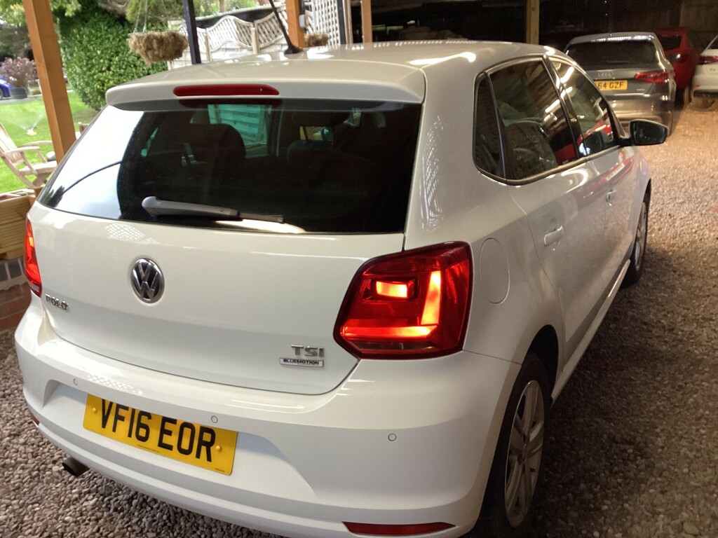 Volkswagen Polo 1.2 Tsi Bluemotion Tech Match VF16EOR White #3