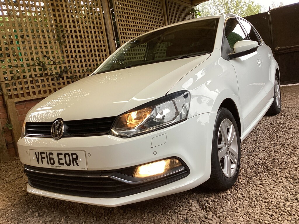 Volkswagen Polo 1.2 Tsi Bluemotion Tech Match White