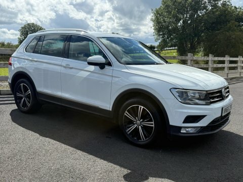 Volkswagen Tiguan 2.0 Tdi Bluemotion KN66ZSV  #2