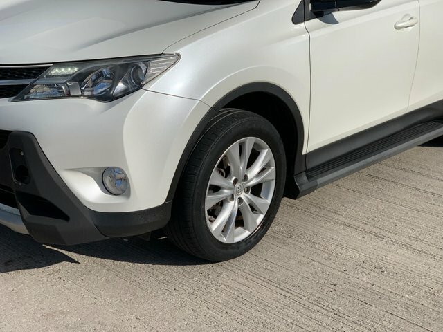 Toyota Rav 4 2013 2.2 D-4d Invincible 4Wd Euro 5 SV13KTJ White #5