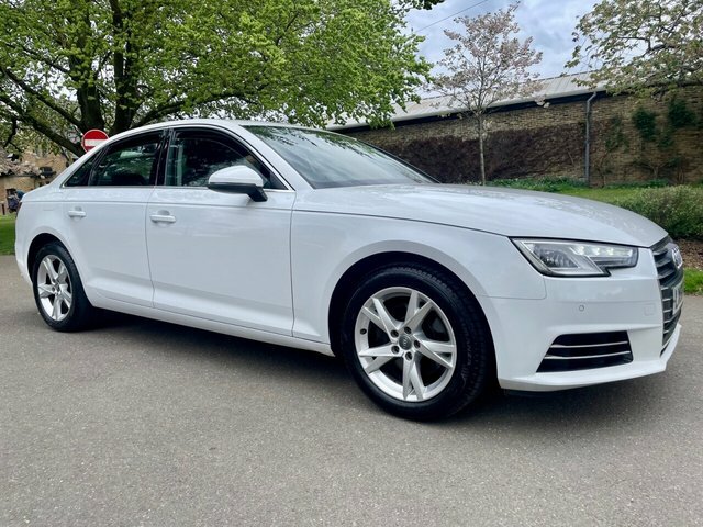 Audi A4 Saloon White