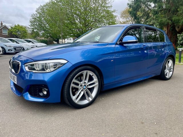 BMW 1 Series Hatchback VK66XNZ Blue #3