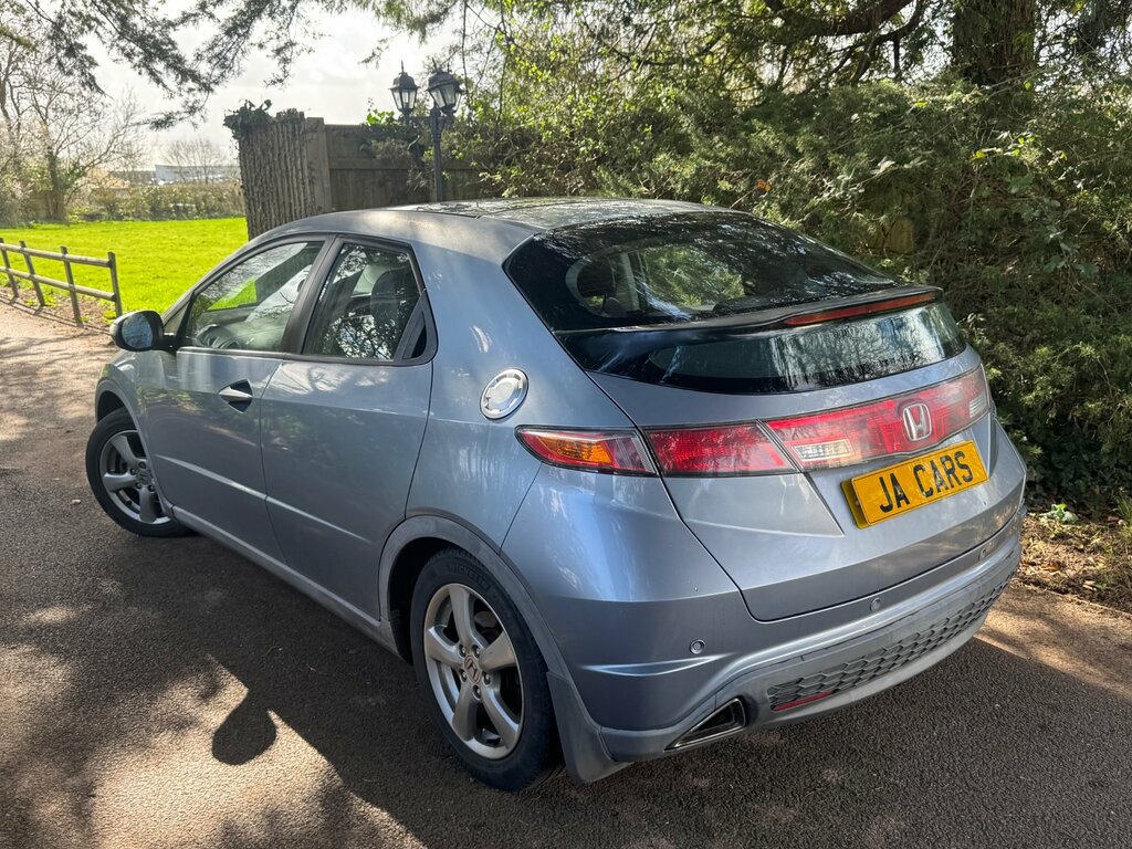 Honda Civic 1.8 I-vtec Es Hatchback 152 Gk Blue #4
