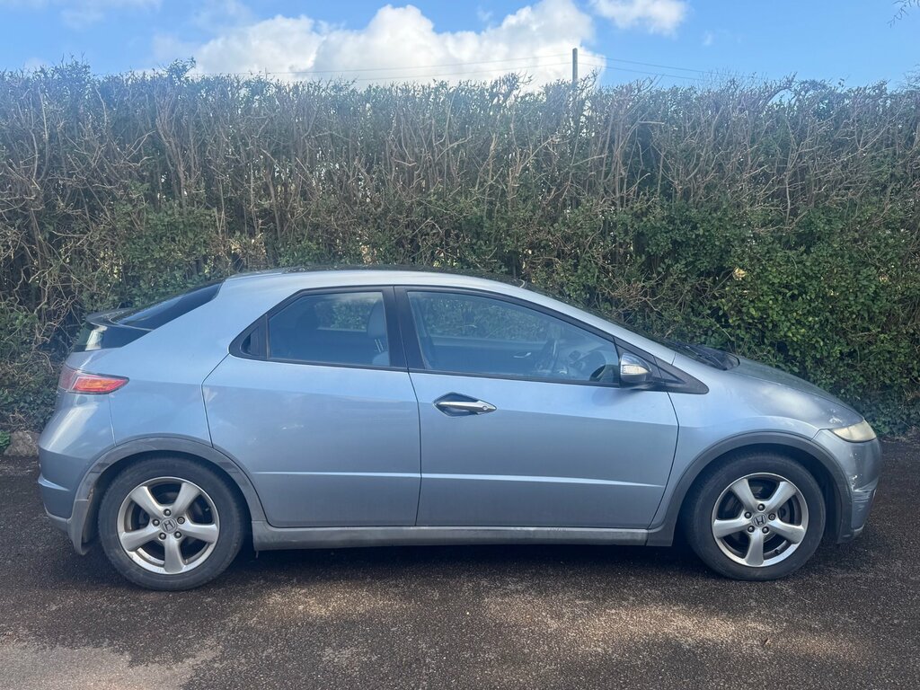 Honda Civic 1.8 I-vtec Es Hatchback 152 Gk Blue #2