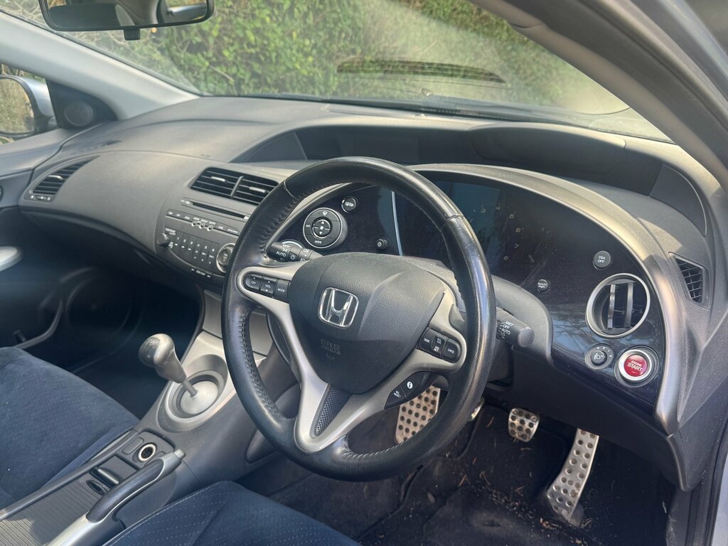 Honda Civic 1.8 I-vtec Es Hatchback 152 Gk Blue #6