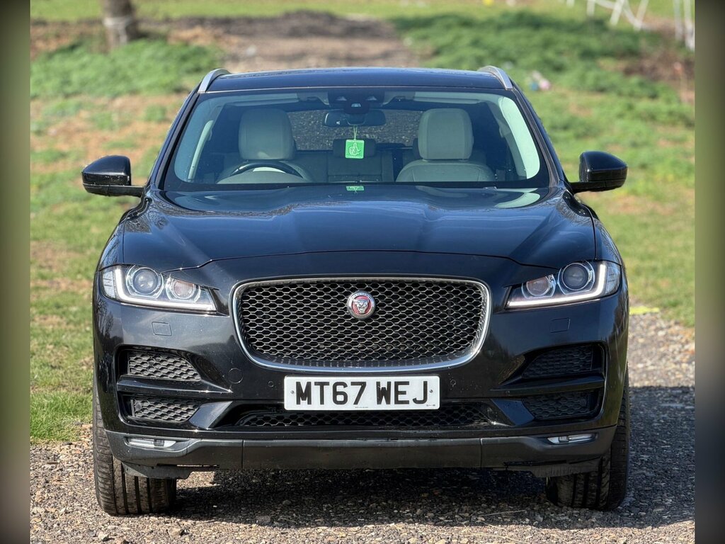 Jaguar F-Pace 2.0 D180 Portfolio Awd Euro 6 Ss MT67WEJ Black #2