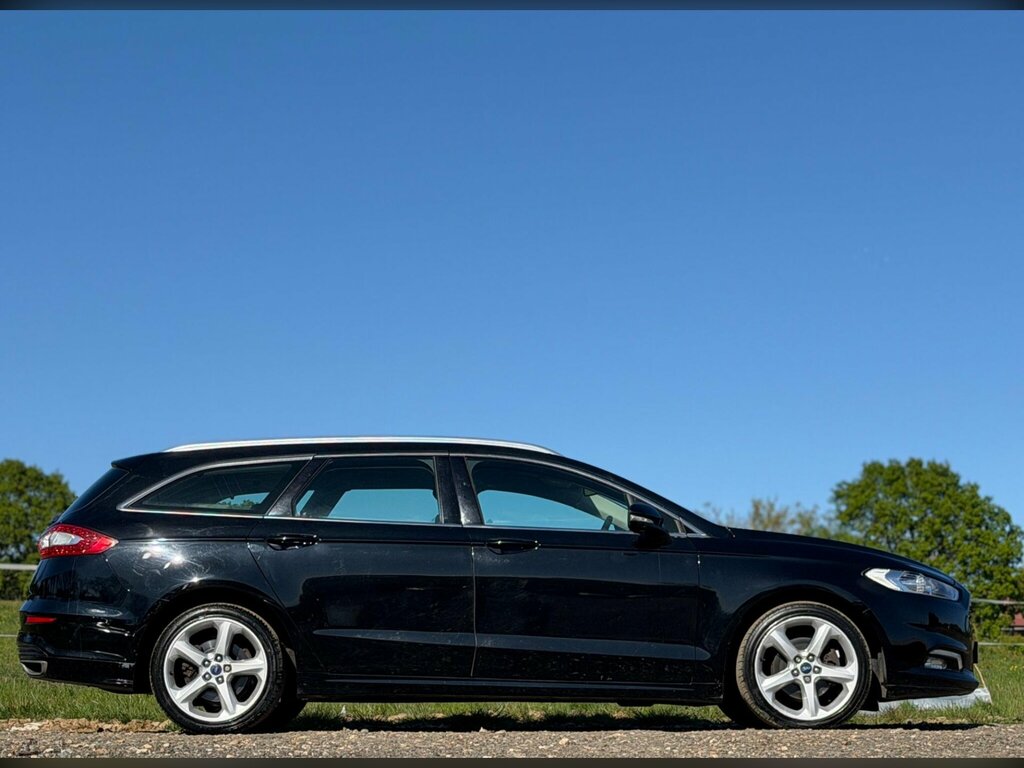 Ford Mondeo 2.0 Tdci Titanium Powershift Euro 6 Ss CE16BYT Black #3