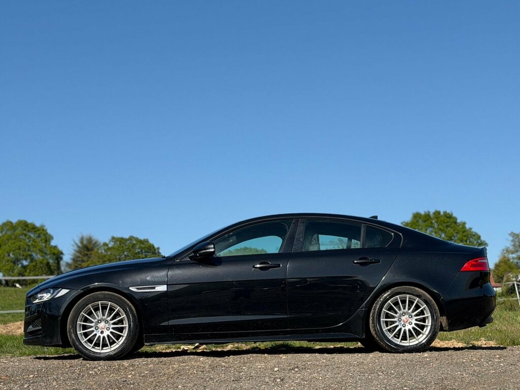 Jaguar XE 2.0D R-sport Euro 6 Ss NX16OGH Black #4