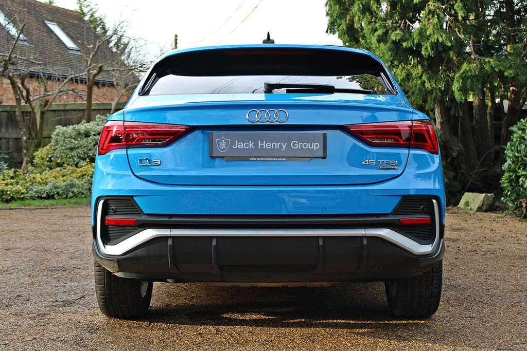 Audi Q3 Sportback 45 Tfsi S Line Quattro 4Wd Blue #4