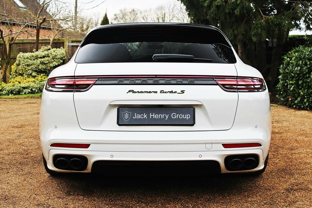 Porsche Panamera T S E-hybrid Sport Turismo 4Wd White #4