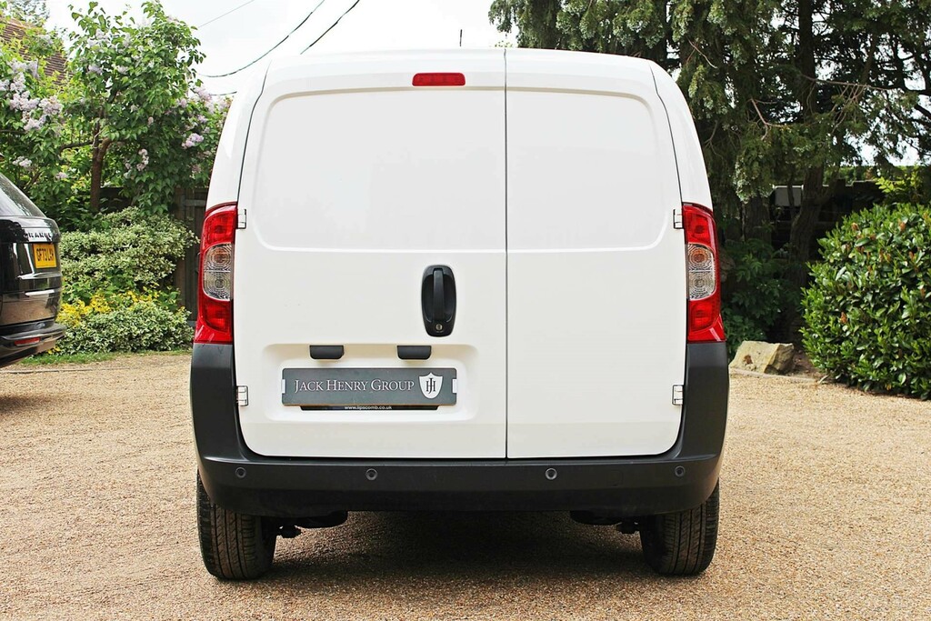 Fiat Fiorino 16V Tecnico Multijet II White #4