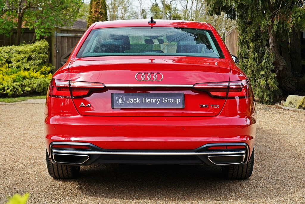 Audi A4 Sport 35 Tdi KN71OVL Red #4