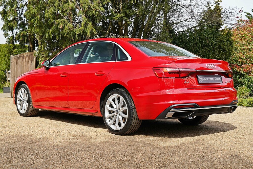 Audi A4 Sport 35 Tdi KN71OVL Red #3