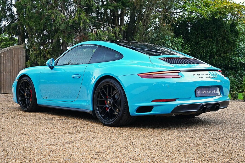 Porsche 911 Carrera Gts GP18NUY Blue #5