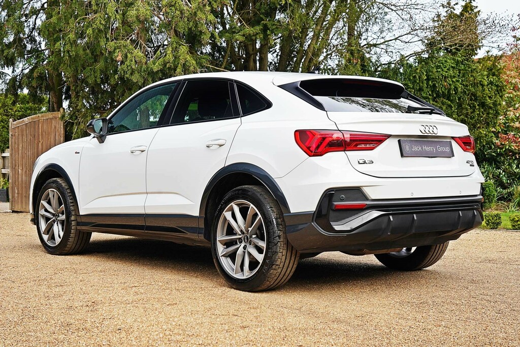 Audi Q3 Sportback 40 Tdi Black Edition Quattro 4 DG22FCE #3