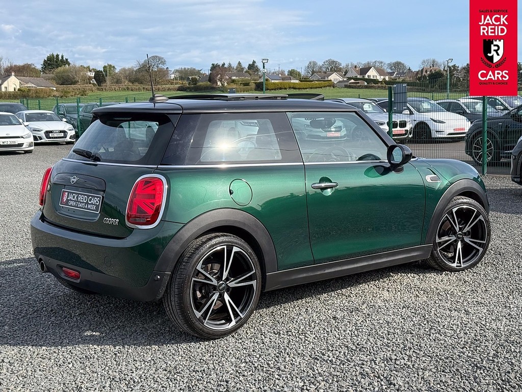 Mini Hatch Hatchback GX18UES Green #4