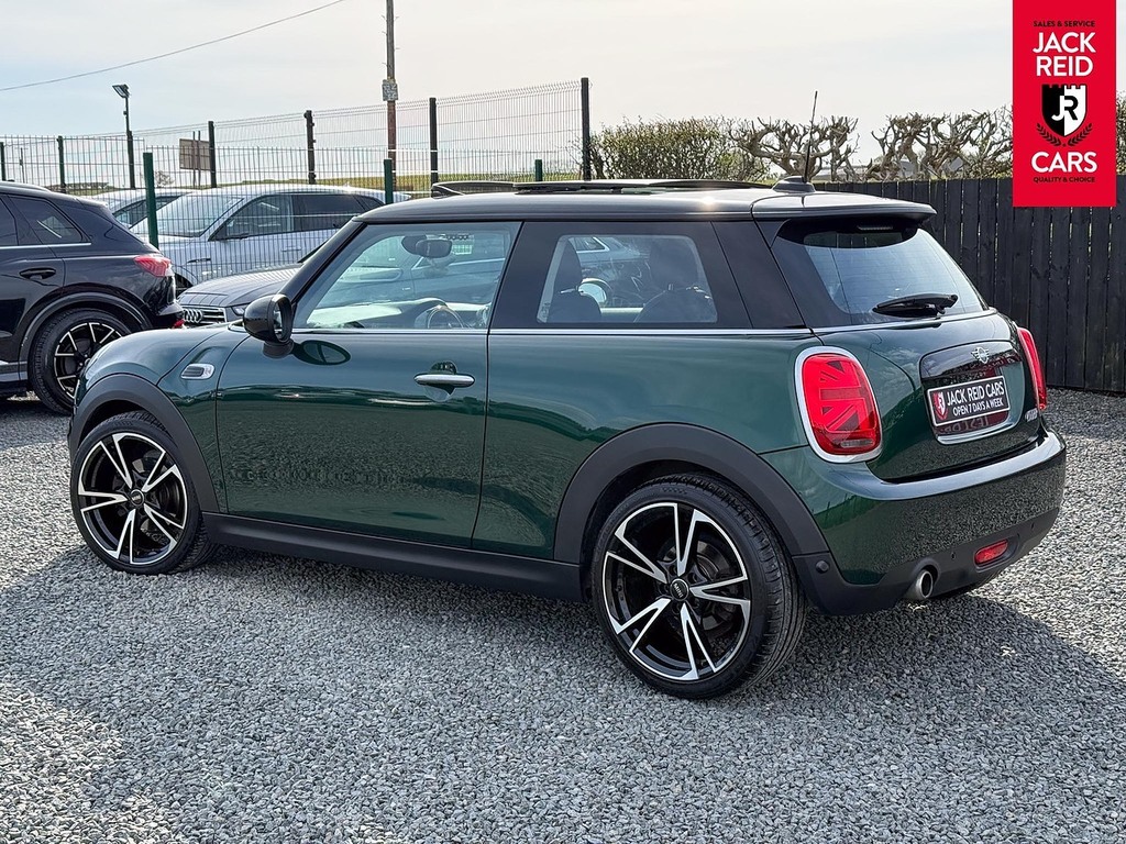 Mini Hatch Hatchback GX18UES Green #2
