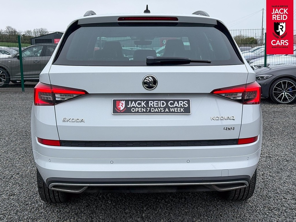 Skoda Kodiaq Suv  White #3
