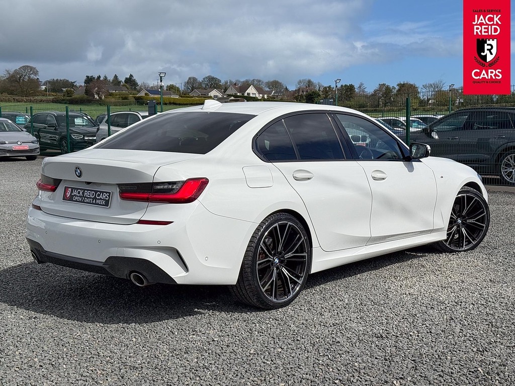 BMW 3 Series Saloon LG69YNU White #4