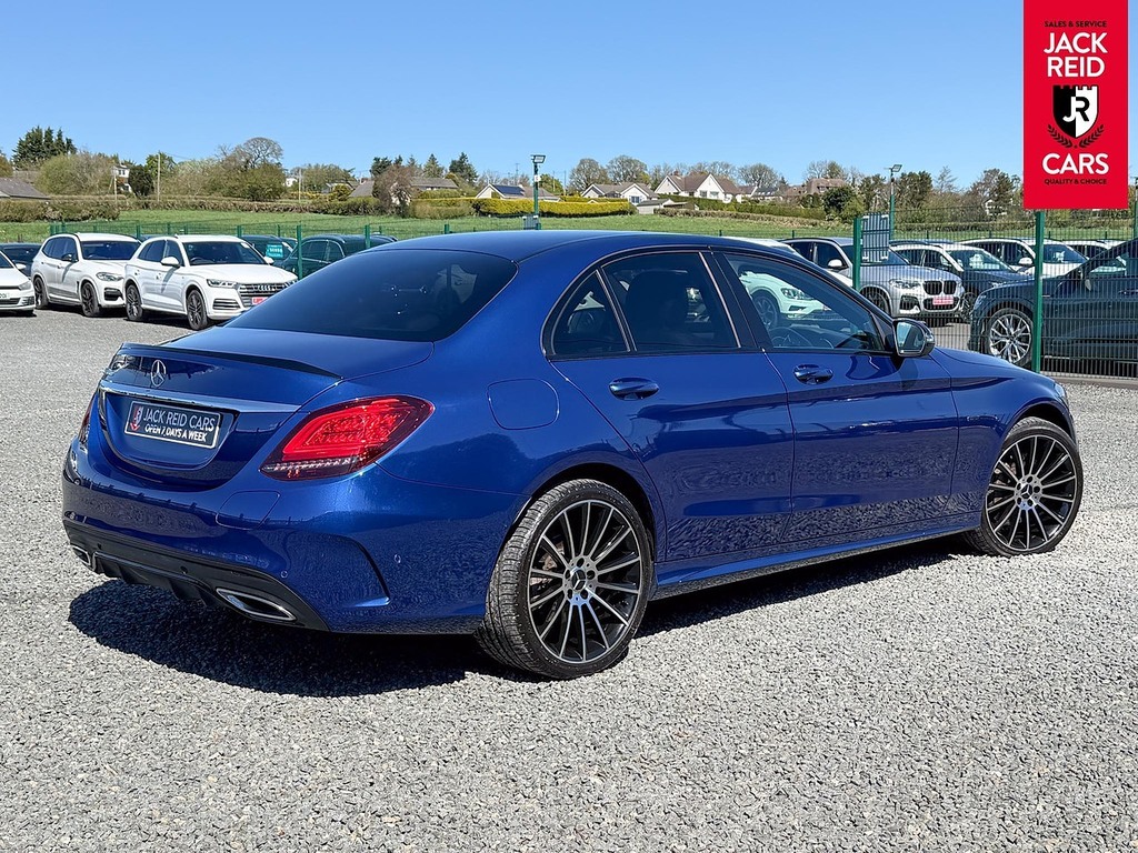 Mercedes-Benz C Class Saloon Blue #4