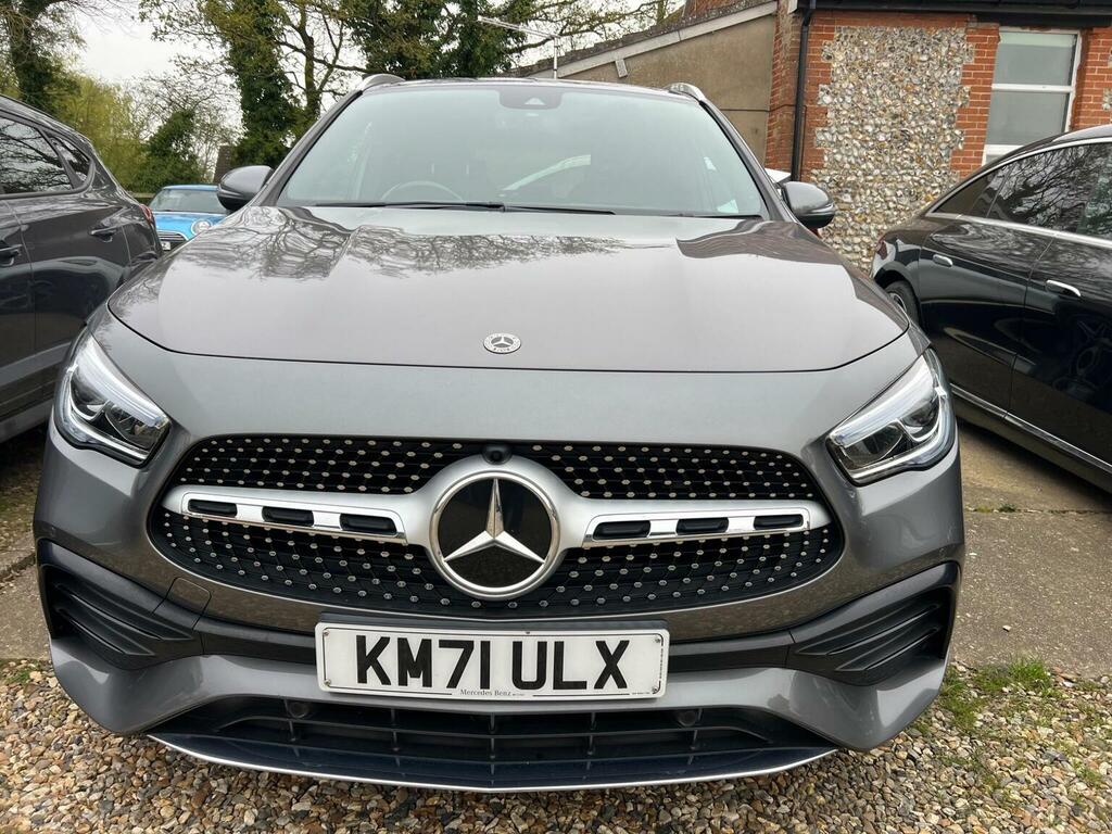 Mercedes-Benz GLA Class Suv 2.0 Gla200d Amg Line Executive 8G-dct Euro 6 Grey