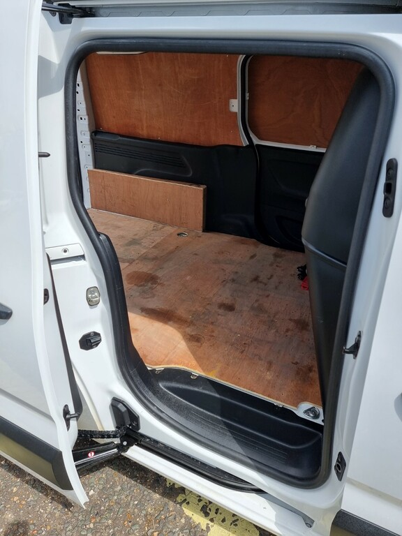 Vauxhall Combo 1.5 Turbo D 2300 Edition Panel Van Manu DU20TJY White #5