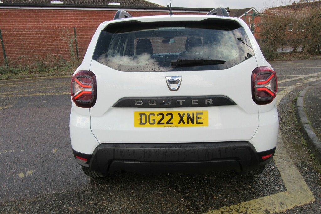 Dacia Duster Essential Tce DG22XNE White #3