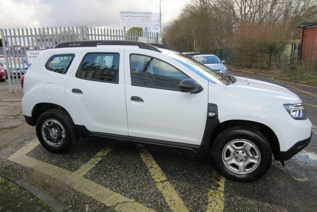 Dacia Duster Essential Tce DG22XNE White #4