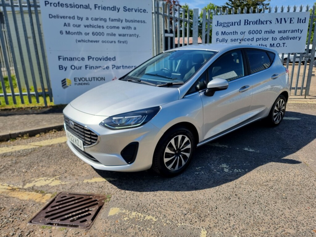 Ford Fiesta Titanium Silver
