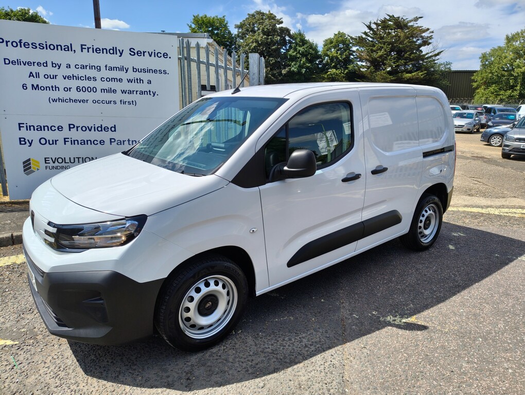 Peugeot Partner Bluehdi Professional L1 CK74VNC White #2