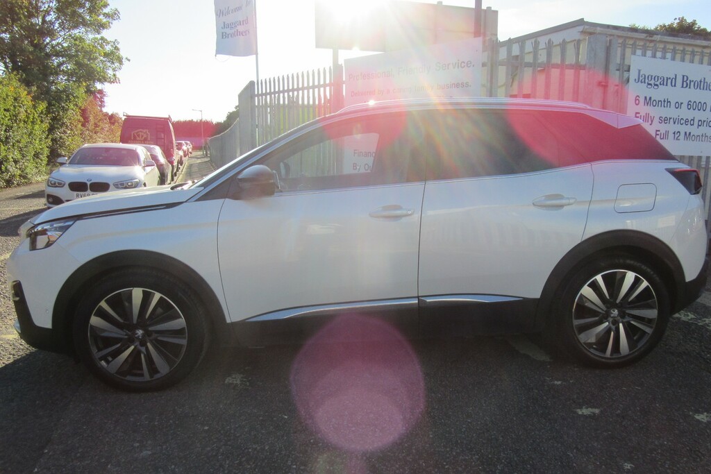 Peugeot 3008 Ss Gt LC69JXK White #2