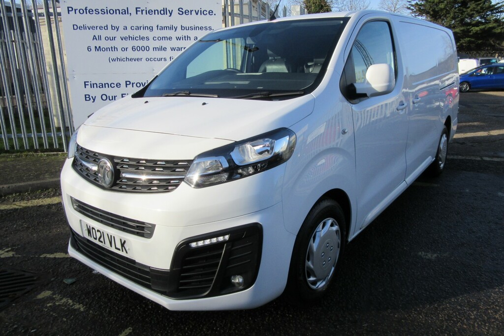 Vauxhall Vivaro L2h1 3100 Sportive Ss White