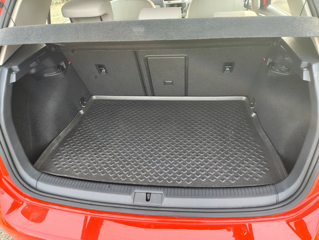 Volkswagen Golf Match Edition Tsi Dsg Bmt Red #6