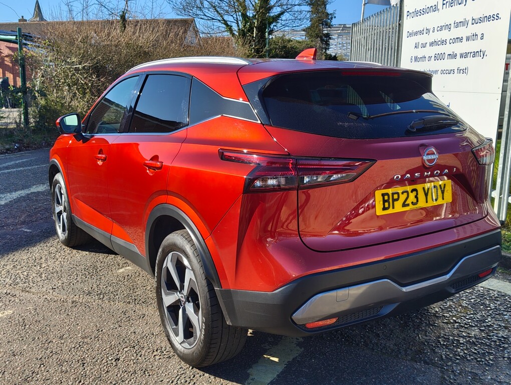 Nissan Qashqai Dig-t N-connecta BP23YOY Red #4