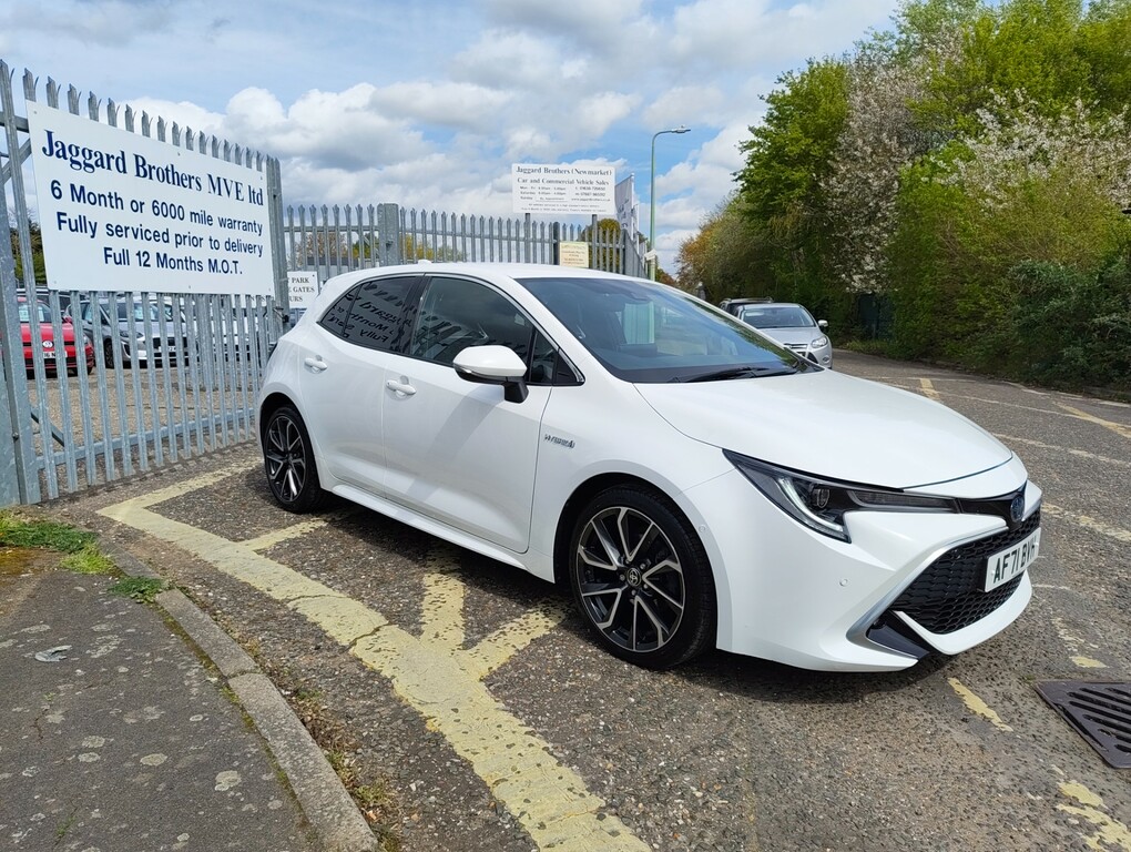 Toyota Corolla Excel #2