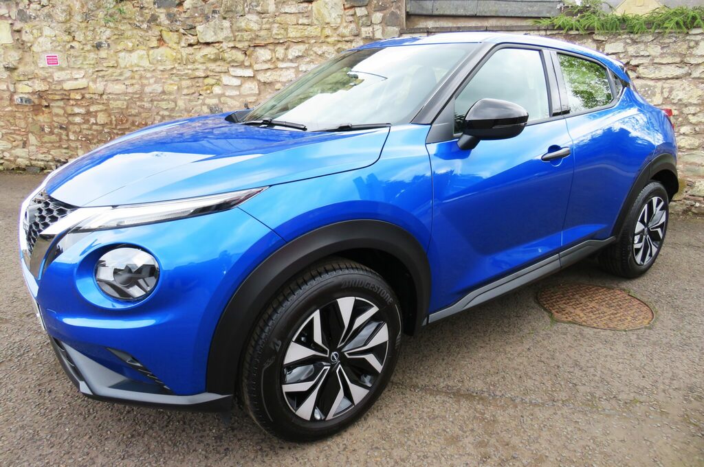 Nissan Juke 1.0 Dig-t Blue
