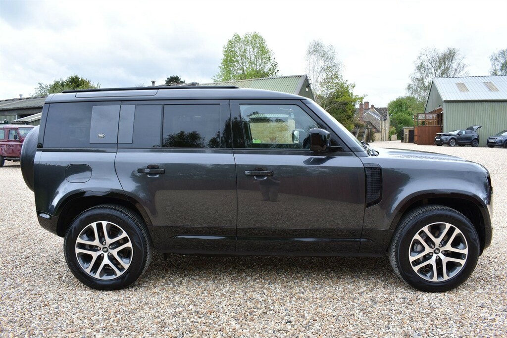 Land Rover Defender 110 3.0 D300 Mhev X-dynamic Hse 4Wd Euro 6 Ss KR24VFX  #3
