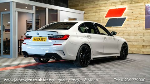 BMW 3 Series 2019 69 3.0 YA59XCG White #2