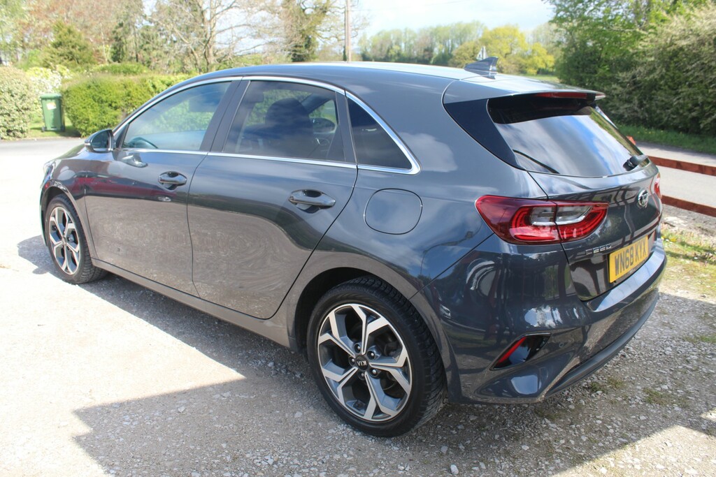 Kia Ceed 1.6 Crdi 3 WN68KYX Grey #5