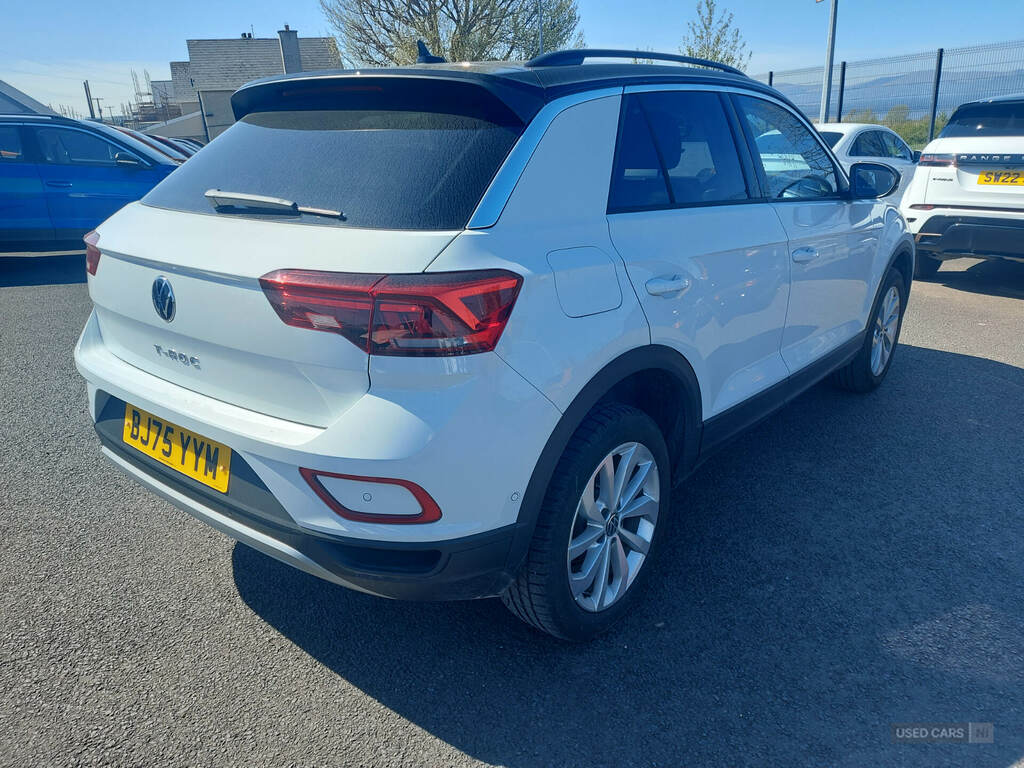 Volkswagen T-Roc 1.5 Tsi Match Dsg BJ75YYM White #3