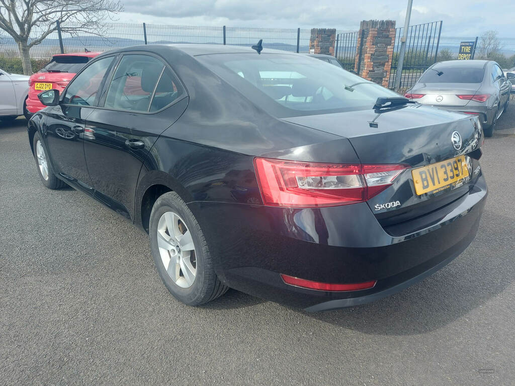 Skoda Superb S Tdi BVI3397 Black #4