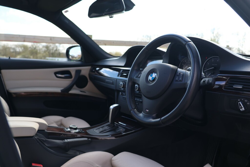 BMW 3 Series 3.0 M Sport Touring Steptronic Euro 5 White #6