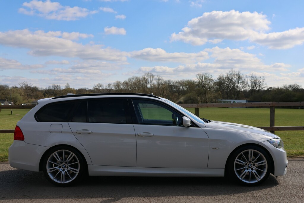 BMW 3 Series 3.0 M Sport Touring Steptronic Euro 5 White #2
