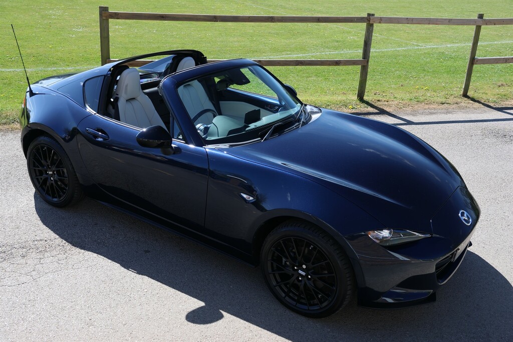 Mazda MX-5 2.0 Skyactiv-g Gt Sport Tech Convertible Petro Blue