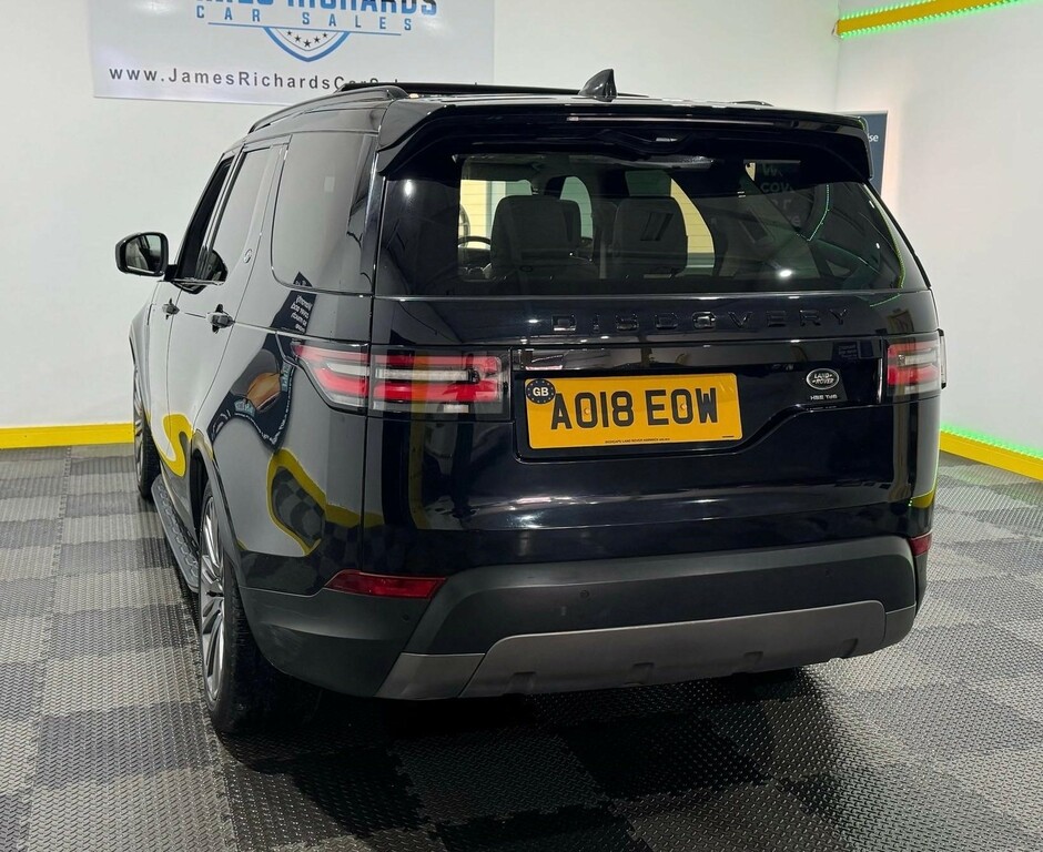 Land Rover Discovery 3.0 Td V6 Hse Luxury 4Wd Euro 6 Ss AO18EOW Black #4